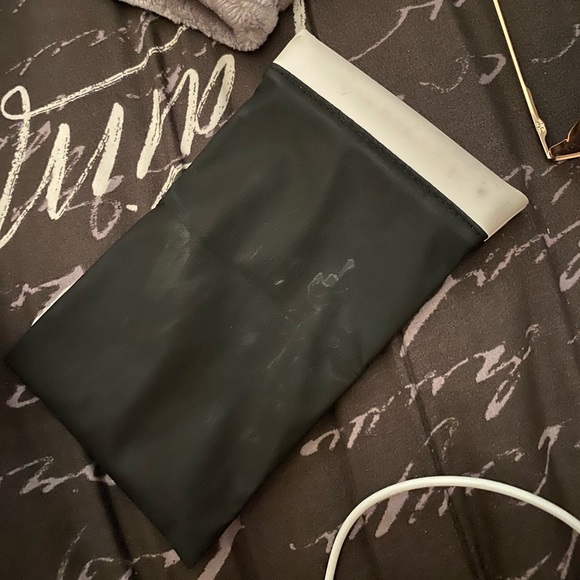 Quay Australia Sunglasses - Picture 8 of 8